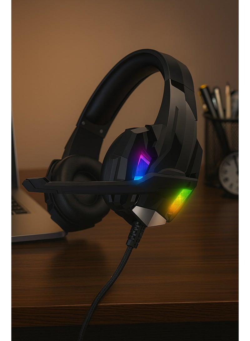 سماعة رأس احترافية G9000 سلكية بإضاءة LED وصوت ستيريو 40مم مع مايكروفون عالي الحساسية ومنفذ USB و3.5مم- لون اسود - Image 3