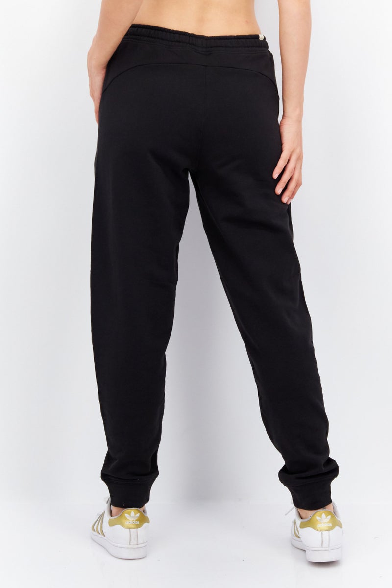 PUMA Women Sportswear Fit Outdoor Sweatpants, Black - Image 3