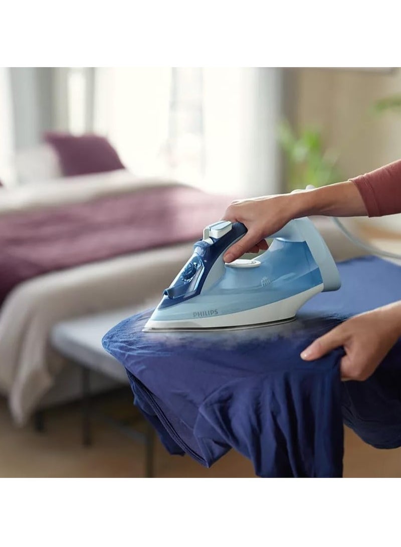 Philips Series 5000 Compact Steam Iron 320 ml 2400 W DST5020/26 Blue - Image 3
