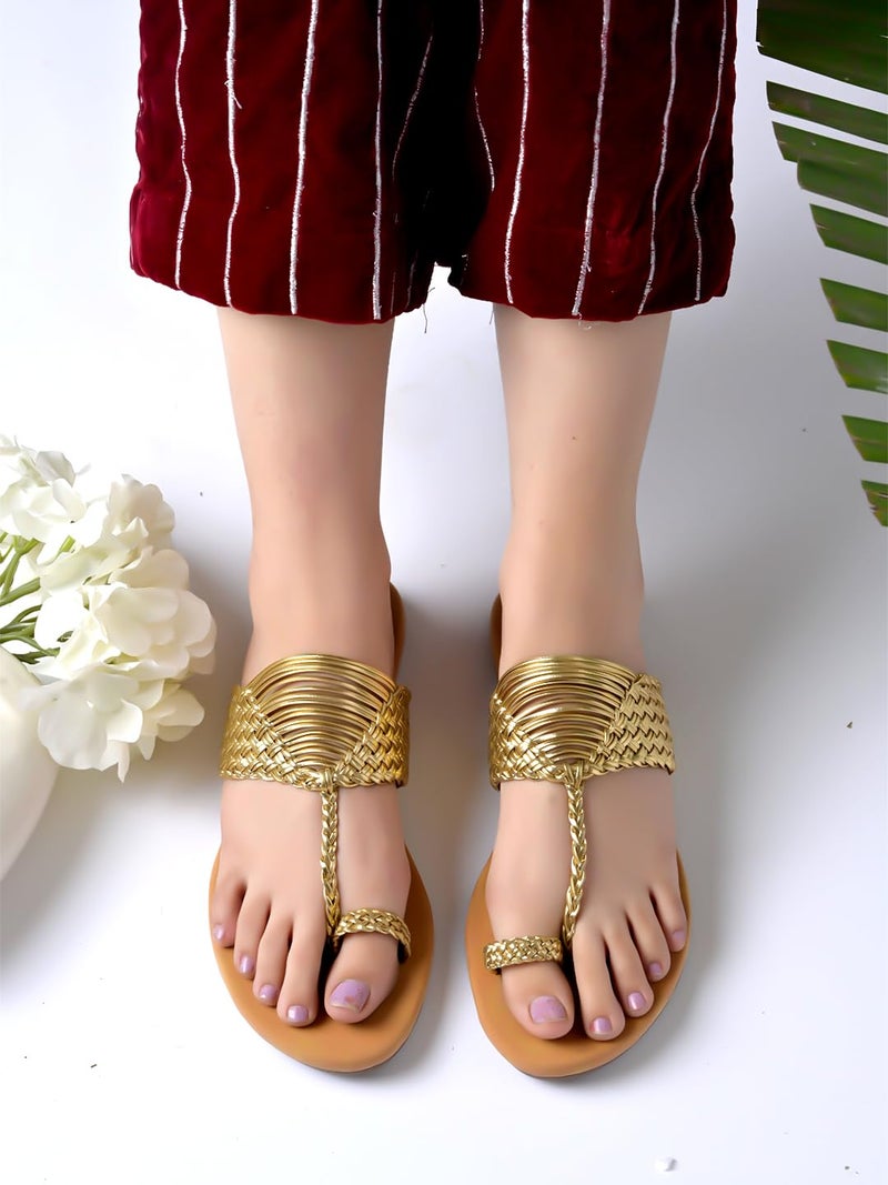 Shoetopia أحذية شوتوبيا الأنيقة والعصرية للنساء والفتيات | نعل مبطن | كاجوال، تقليدي، حفلات، زفاف، ملابس احتفالية - Image 3