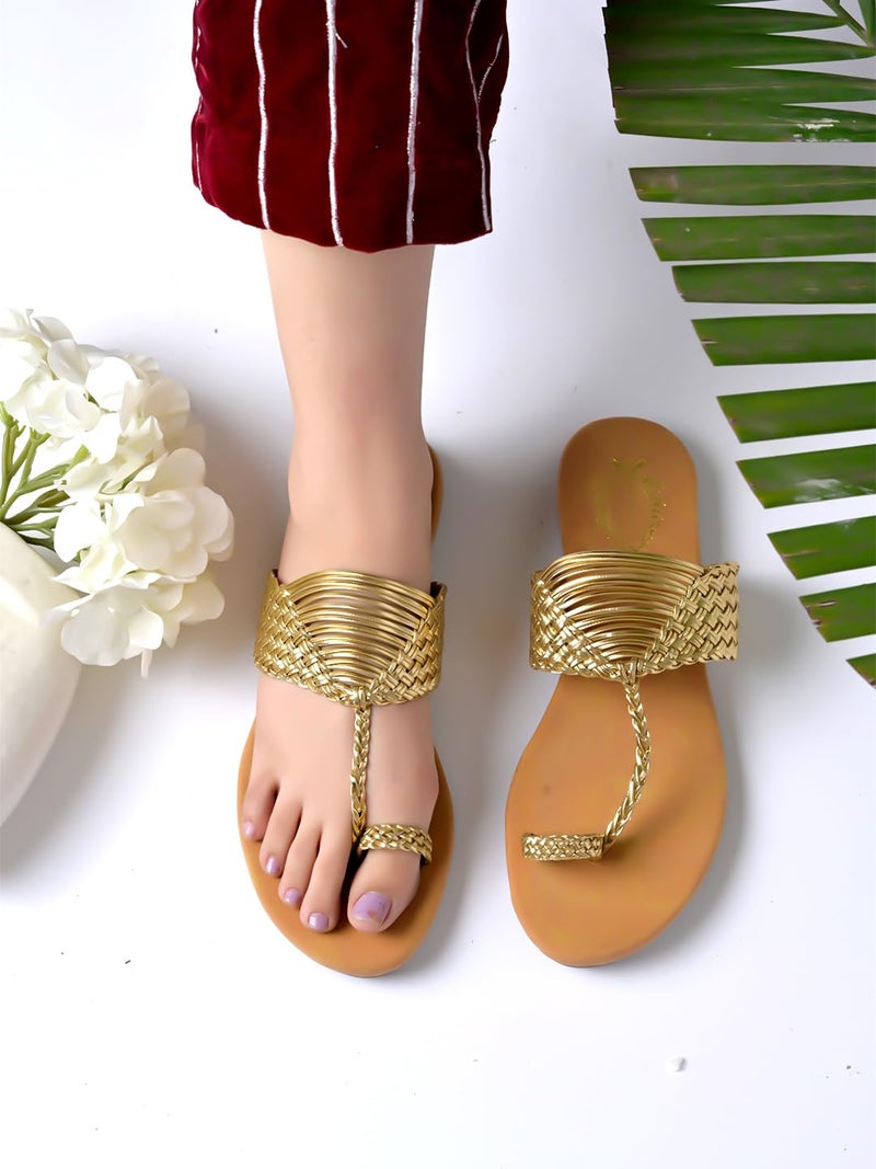 Shoetopia أحذية شوتوبيا الأنيقة والعصرية للنساء والفتيات | نعل مبطن | كاجوال، تقليدي، حفلات، زفاف، ملابس احتفالية - Image 2