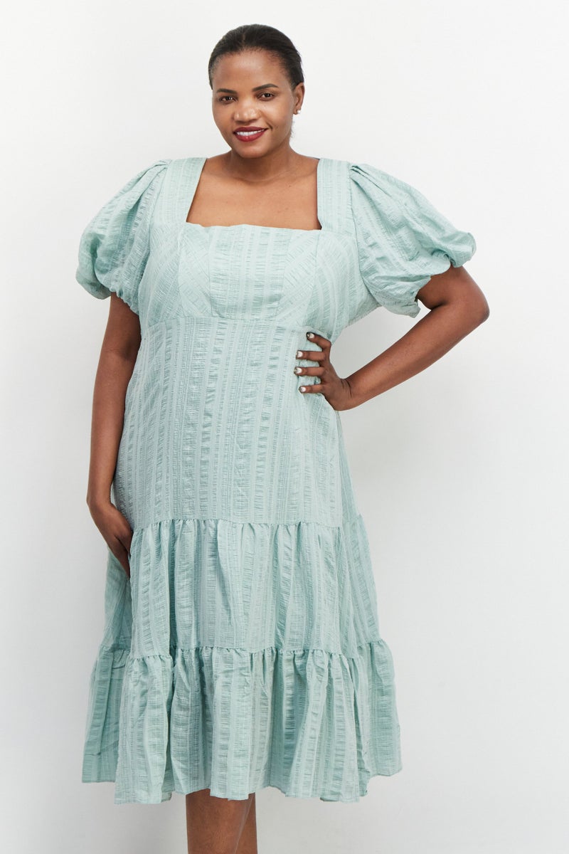 forever new Women Plus Size Textured Midi Dress, Mint Green - Image 3