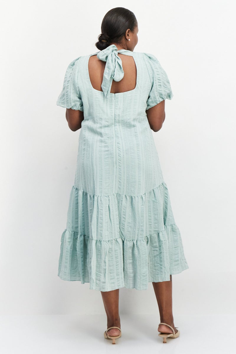 forever new Women Plus Size Textured Midi Dress, Mint Green - Image 4