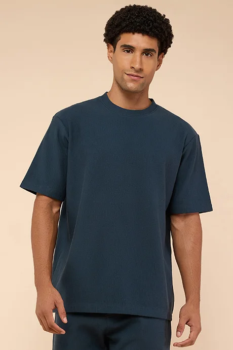 R&b Textured T-Shirt with Crew Neck and Short Sleeves