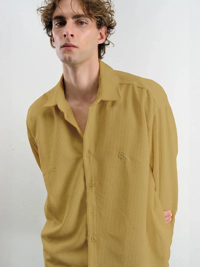 جيستو Oversized Long Sleeve Button-Front Velvet Shirt
