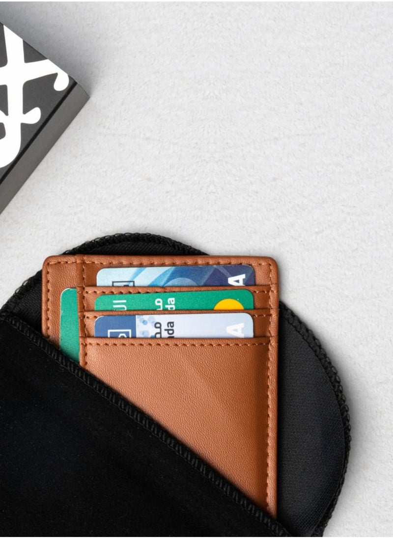 توقيع - محفظة كروت جلد بني بشعار السعودية السيفين والنخلة باللون الذهبي RFID - Image 1
