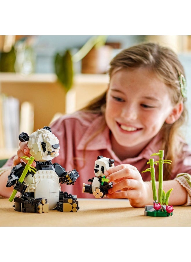 LEGO Creator 3in1 Wild Animals: Panda Family Toy Playset 31165 (626) Pieces  - Image 3
