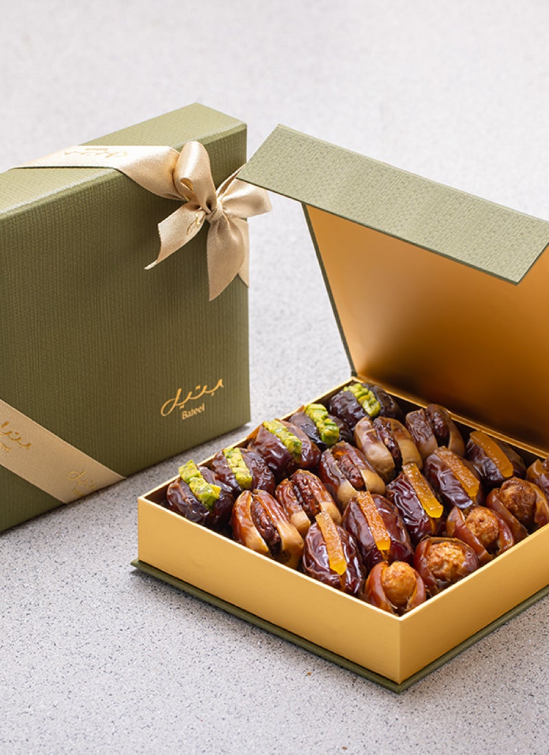 Bateel Palm Small Gift Set Premium Filled Dates 1 Box (354g) - Image 2