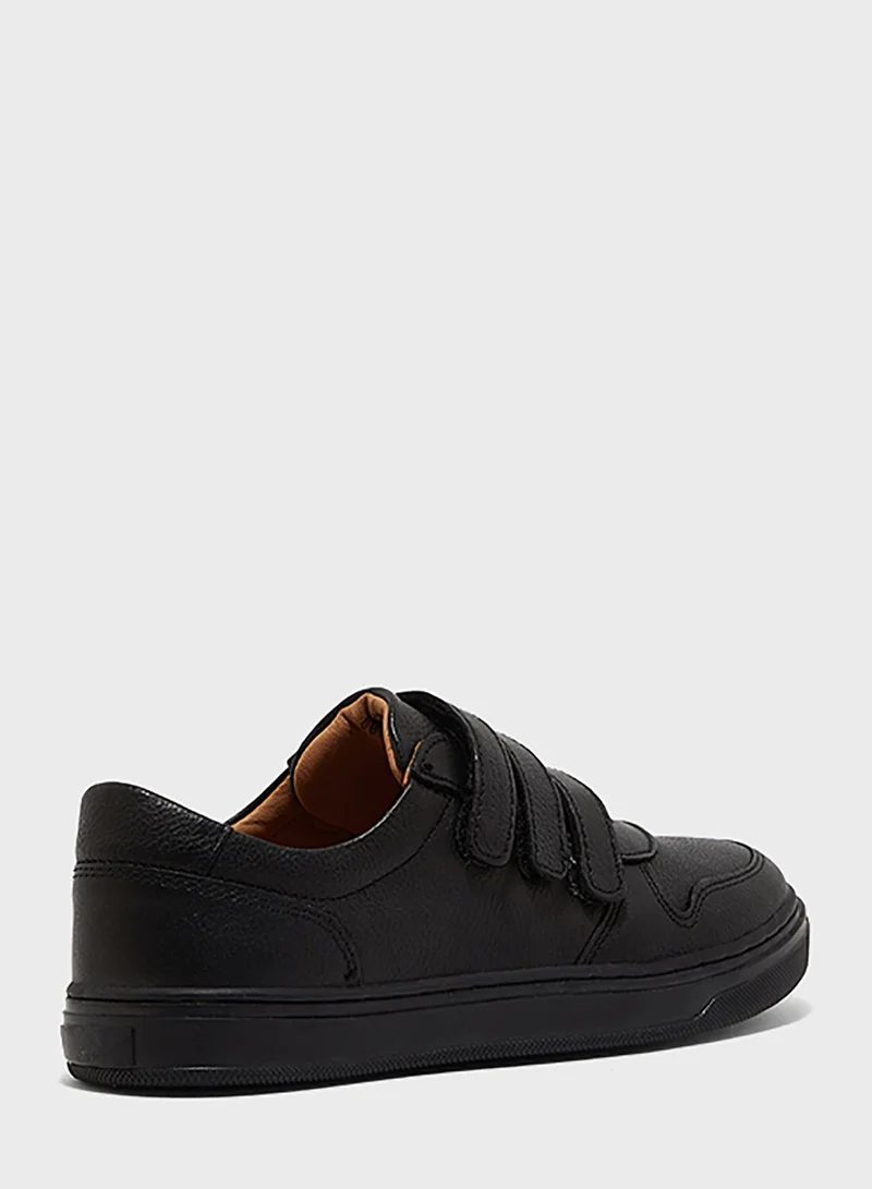 CCC Kids Velcro Sneakers