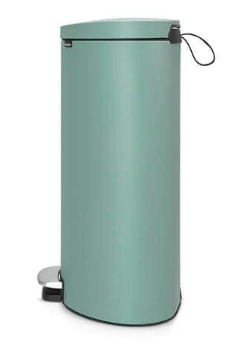 brabantia - Soft Closing Pedal Bin FlatBack 40 litre with Plastic Inner Bucket - Image 1