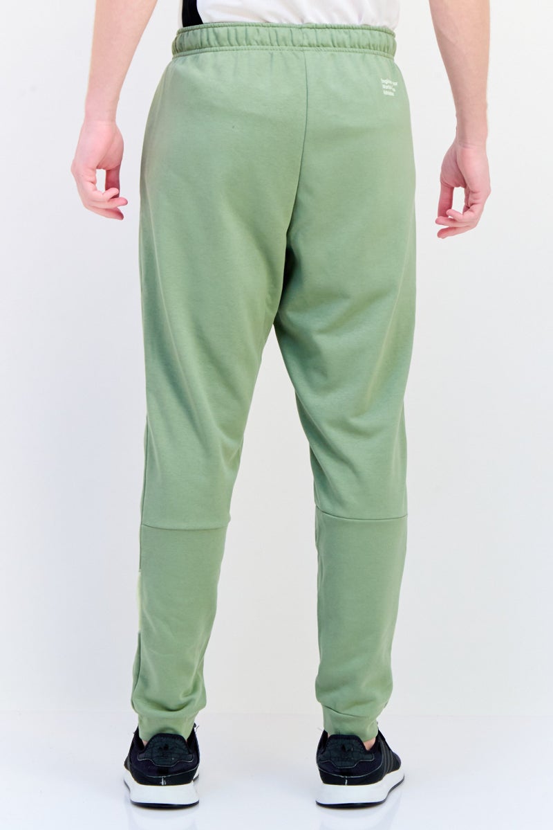 Nike Men Standard Fit Trainning Jogger Pants, Olive - Image 3