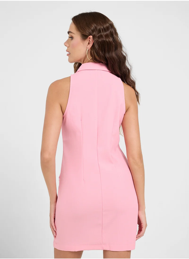 جينجر Classic Collared Button Down Dress