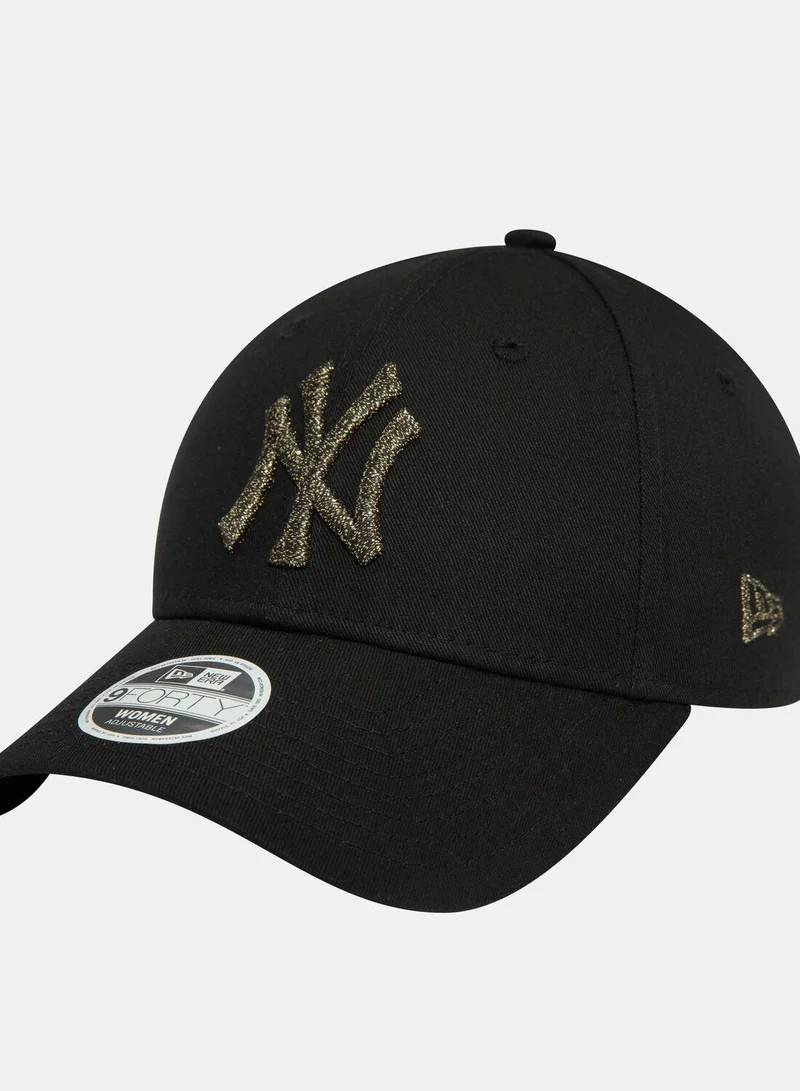 NEW ERA Women's MLB New York Yankees Logo 9FORTY Cap