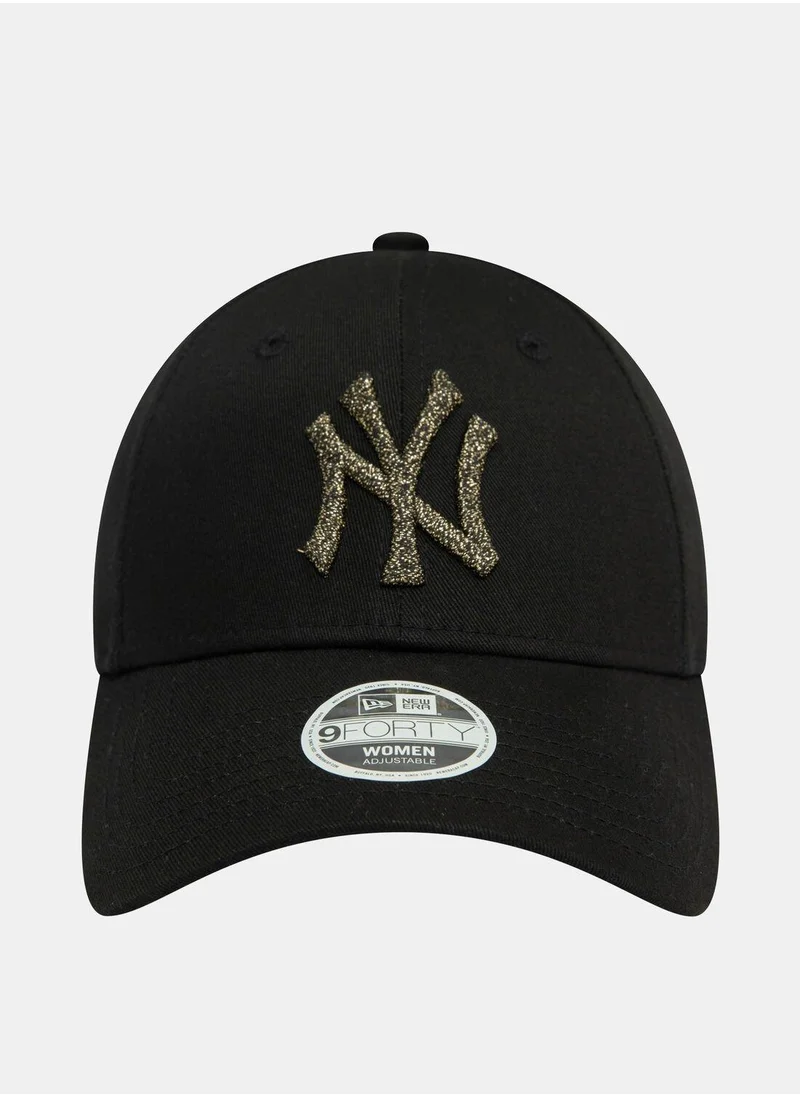 NEW ERA Women's MLB New York Yankees Logo 9FORTY Cap