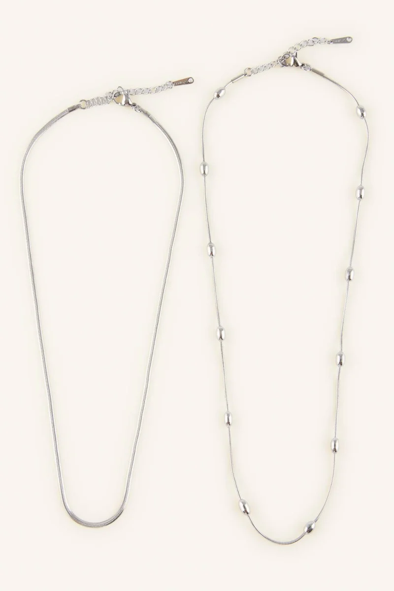 Woman Gold Colored 2 Piece Chain Necklace