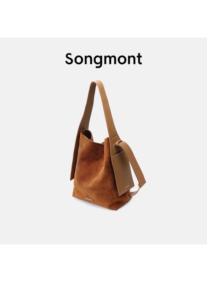 سونغمونت حقيبة توت كبيرة مصنوعة من جلد الغزال بأذنين معلقتين من طراز سونغمونت تحت الجبل