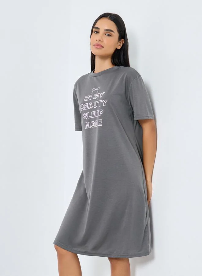 Styli Styli In My Beauty Sleep Mode Slogan Print Sleep T-Shirt Dress