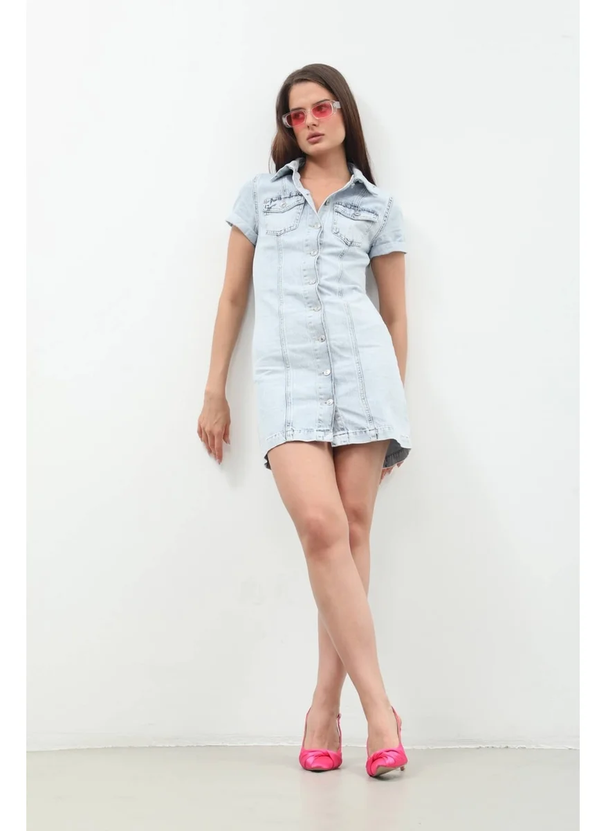 Banny Jeans Short Sleeve Buttoned Front Jean Dress Light Blue