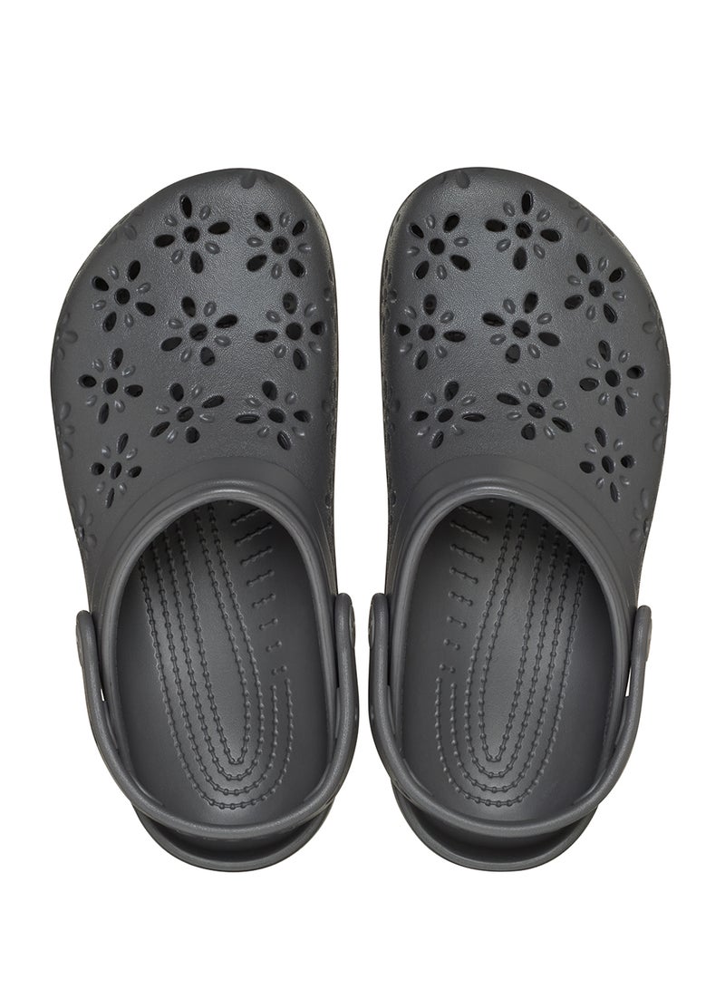 crocs Casual Classic Clog - Image 5