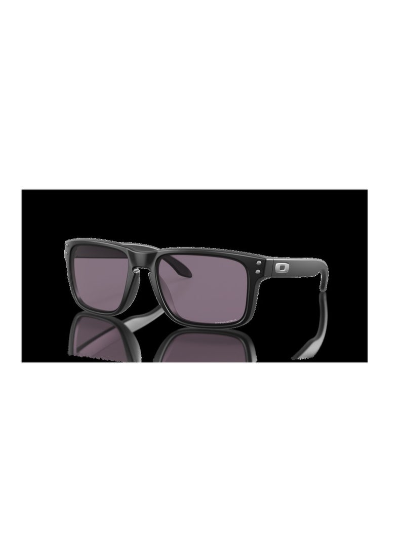 OAKLEY نظارات شمسية للرجال من أوكلي هولبروك 0OO9102E855 بريزم رمادي - Image 1