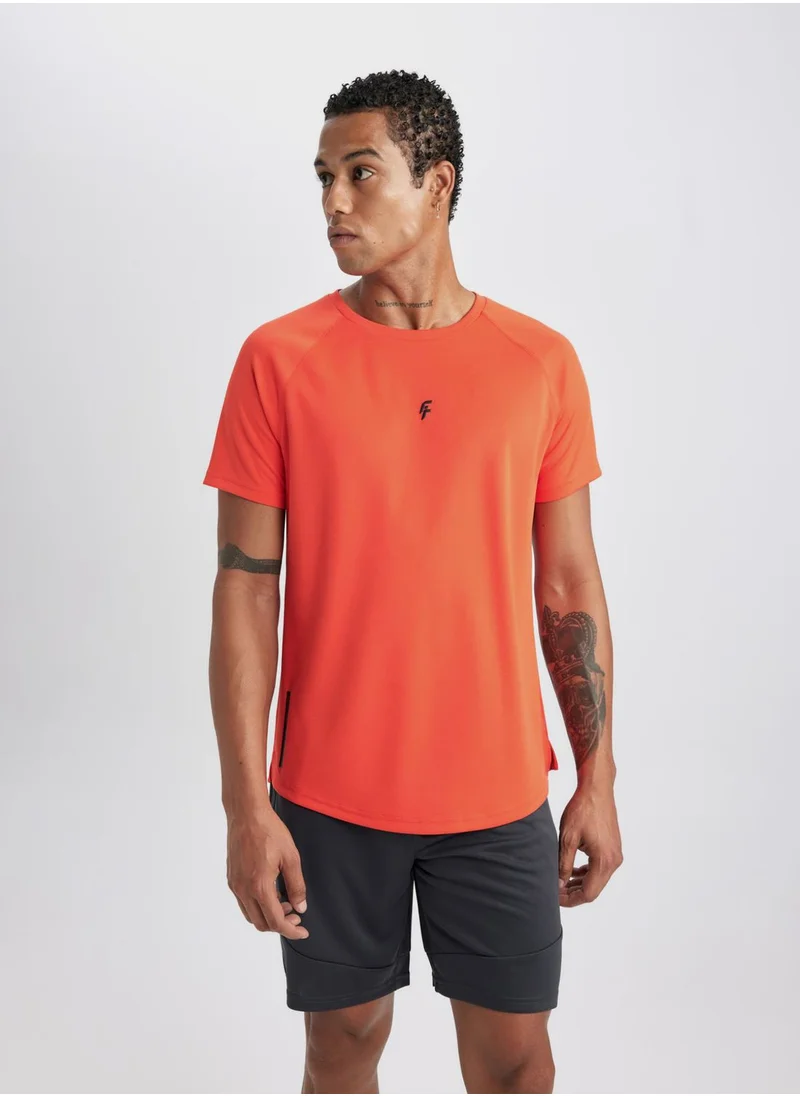 ديفاكتو Defactofit Slim Fit Crew Neck Printed Sports T-Shi