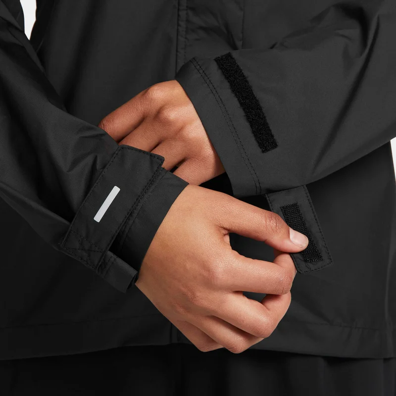 Nike Black Women's Fast Repel Running Jacket for Women | Best Price UAE