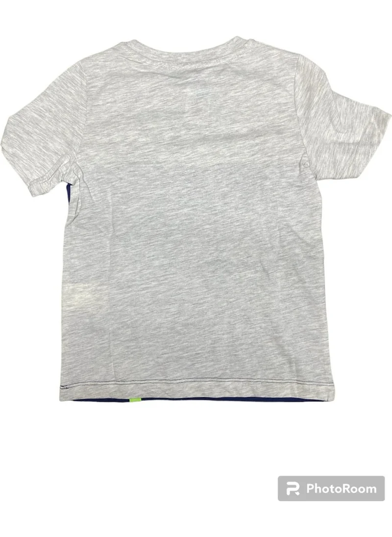 Benetton Boy's T-Shirt BNT-B21333-006