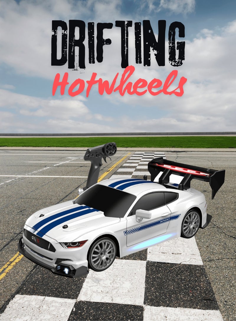 هارفستوي سيارة سباق RC بمقياس 1:24، 30 كم/ساعة، دفع رباعي، 2.4 جيجا هرتز، سيارات تحكم عن بعد مع إضاءة LED، سباق و4 عجلات سباق، سيارات سباق RC عالية السرعة، هدية للأولاد والبنات والأطفال - Image 4