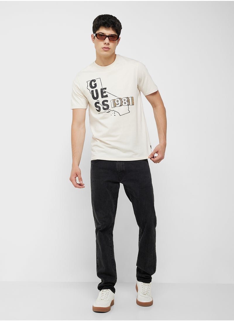 GUESS Logo Crew Neck T-Shirt  - Image 4
