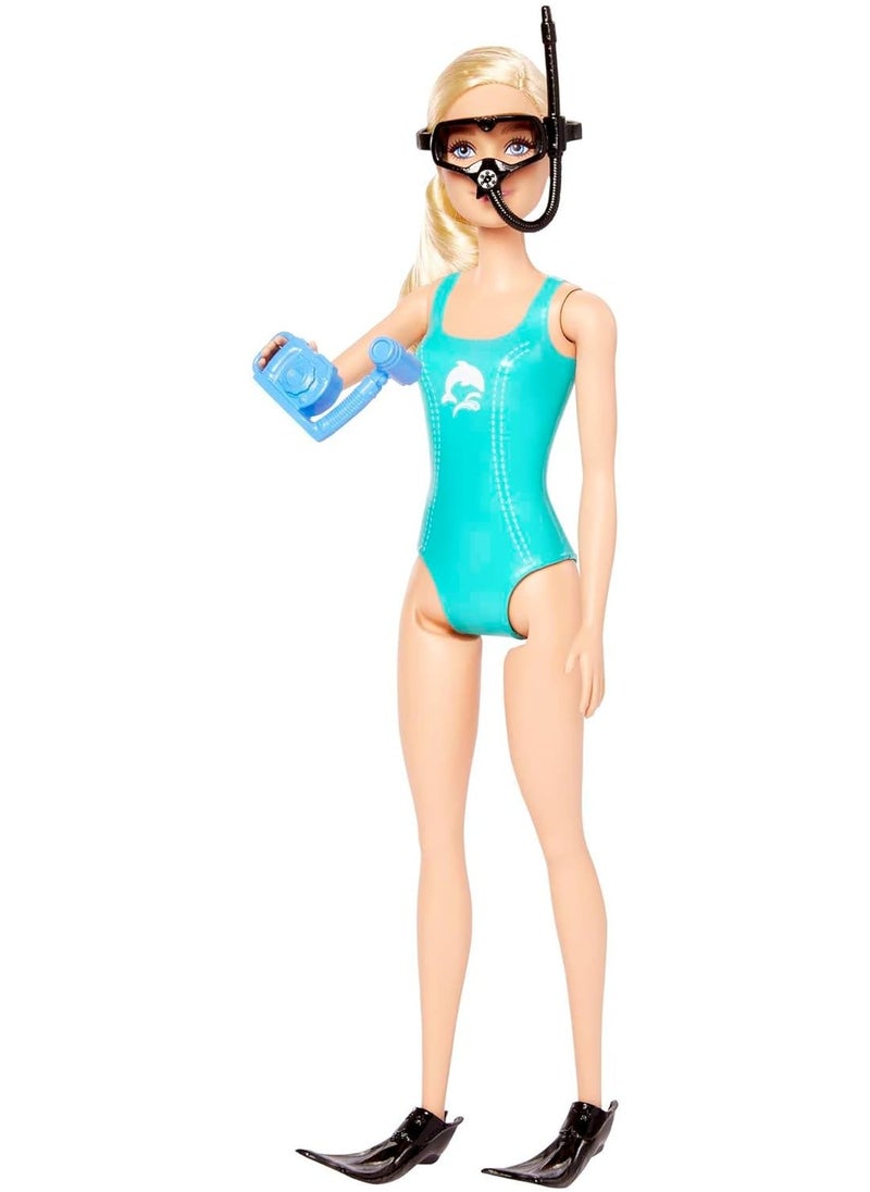 Barbie Barbie Marine Biologist Doll And Playset  - Image 4
