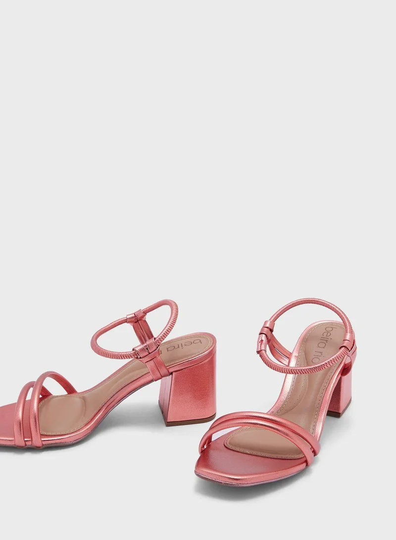 Beira Rio Sandals for Women with Back Strap – Stylish & Supportive sling Back Ladies Sandals