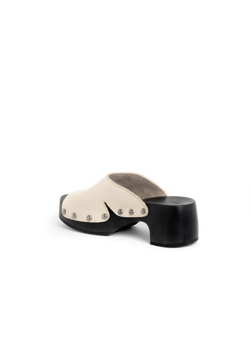 شول MULES OFFWHITE/BLACK PESCURA WAVE SR