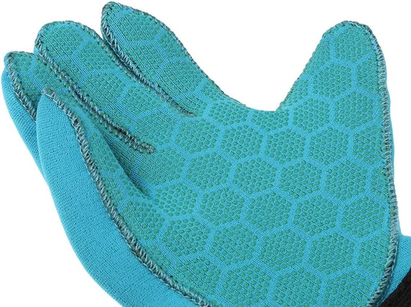klarako Unisex Children Kids 3mm Neoprene Skid proof Warm Wetsuit Gloves for Scuba Diving Swimming Surfing SUP Bodyboard Jet Ski Kayaking Water Sports  Various Size & Color - Image 2