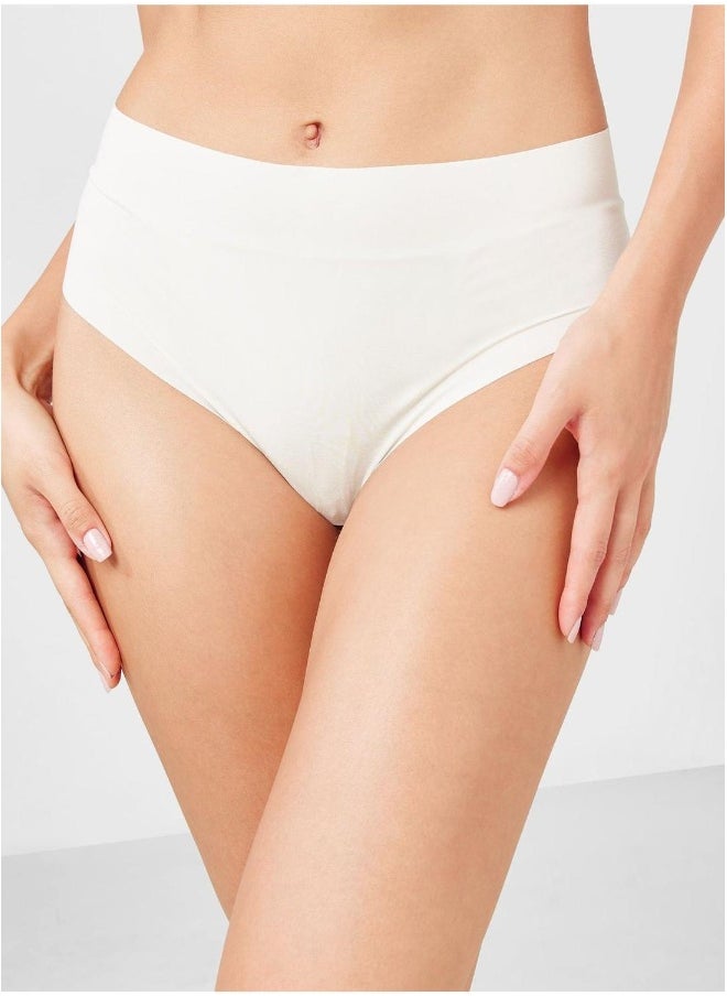 La Senza High Leg Thong  - Image 2