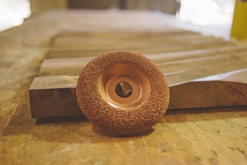 Kutzall طبق تشكيل كوتزال الأصلي - خشن جداً، 4-1⁄2" (114.3mm) قطر × 7⁄8" (22.2mm) ثقب - ملحق طاحونة زاوية للأخشاب من ديوالت، بوش، ميلووكي. كربيد التنغستن الكاشط DW412O550 - Image 4