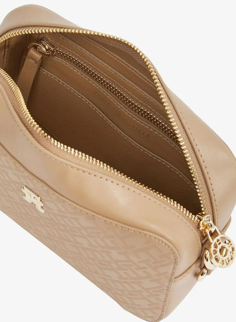 تومي هيلفيغر حقيبة كاميرا