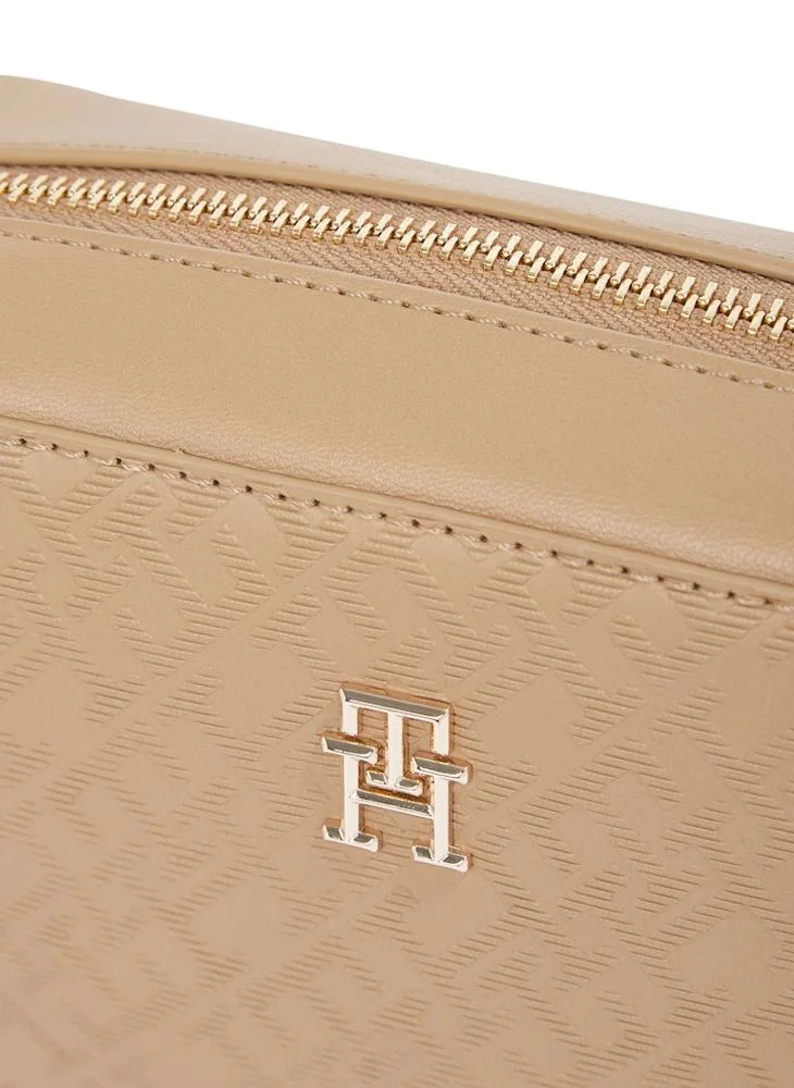 TOMMY HILFIGER CAMERA BAG