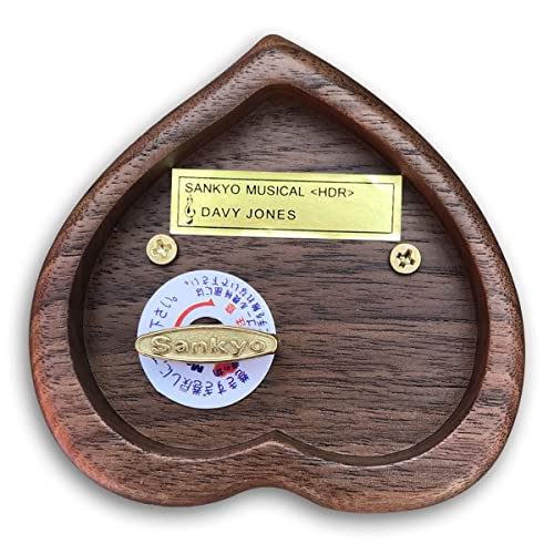 BinkeGG Wooden Walnut Heart Shaped Wind up Music Box with Sankyo Musical Mechanism Tune: Davy Jones (Pirates of The Caribbean) - Image 5