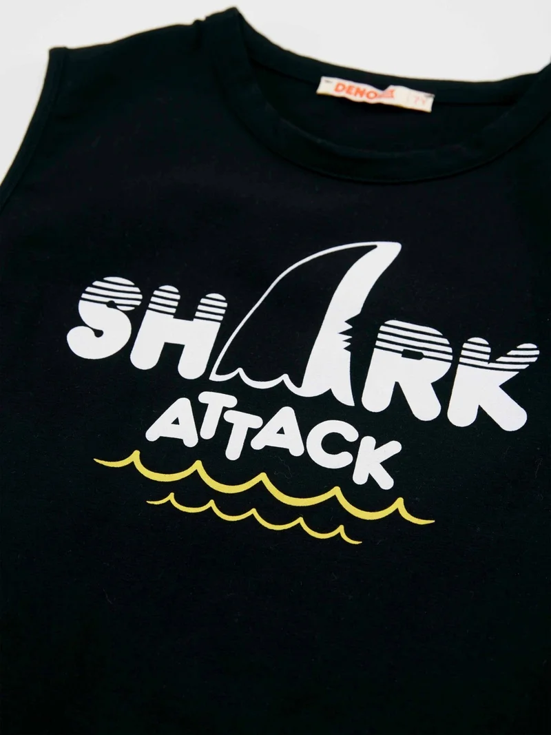 دينوكيدس طقم شورت كابري وتيشيرت "Shark Attack Boy"