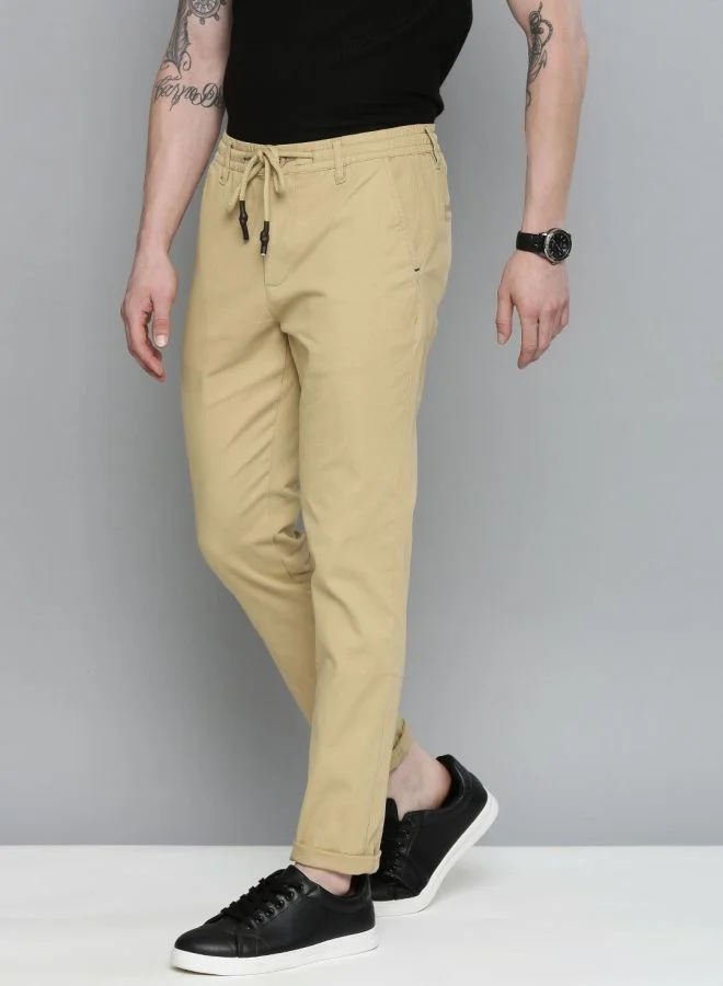The Indian Garage Co Men Slim Fit Solid Mid-Rise Chinos