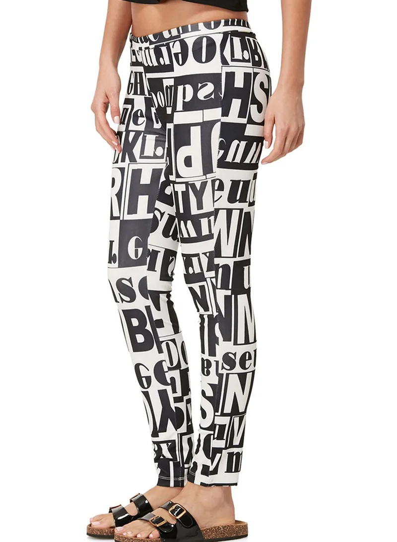 Velvet Fox Letter Print Leggings