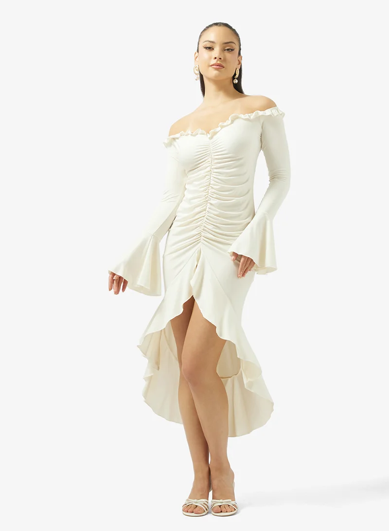 جينجر Off Shoulder Ruched Frill Detail Mermaid Dress