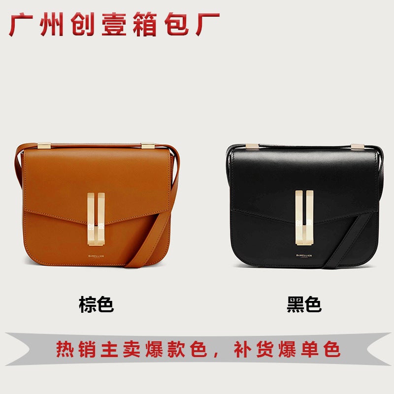 Demellier Tofu Bag DE Vintage British Niche Design Simple Fashion Single Shoulder Leather High-end Small Square Caramel color - Image 3
