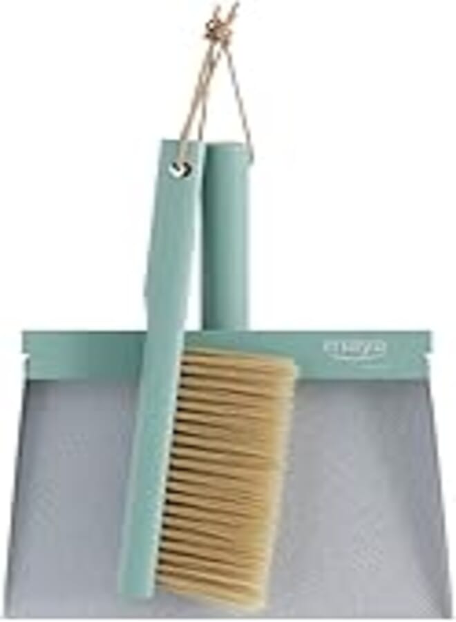 Maya Kinnell Brush + Hand Dustpan Set Mint 091202