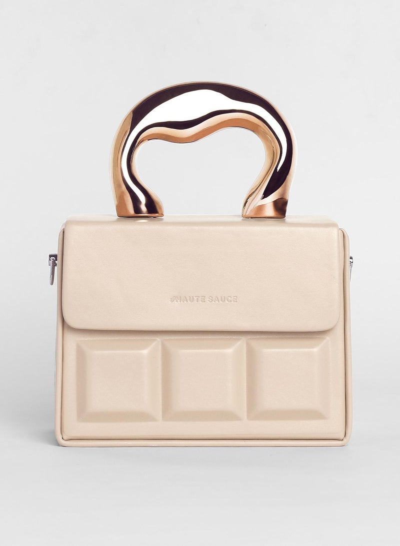Haute Sauce Women's The Caldera Quilt Hand Bag - Beige  - Image 5