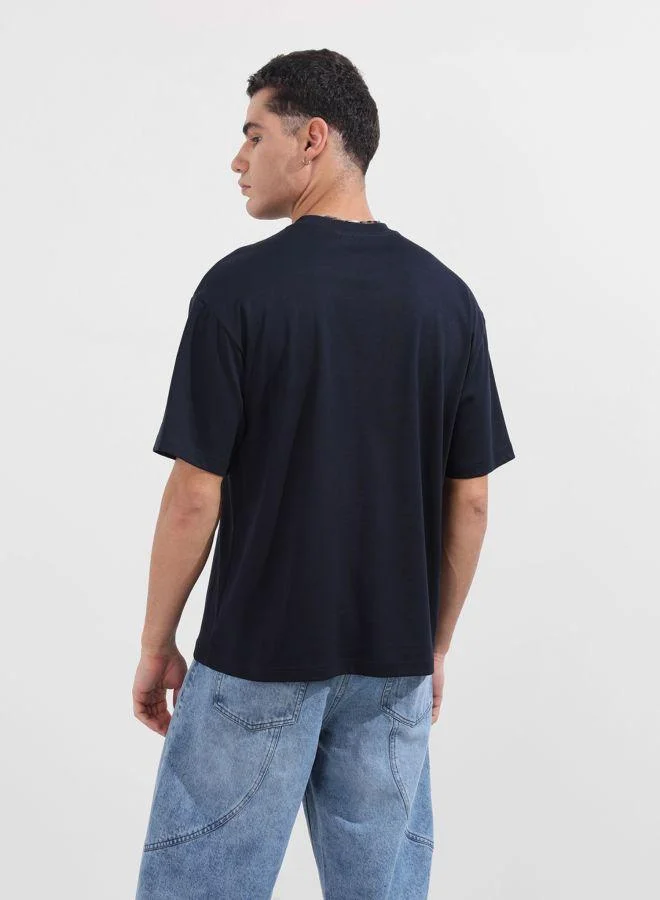 شركة المرآب الهندية Men Relaxed Fit Embroidered Crew Neck Half Sleeves T-Shirt