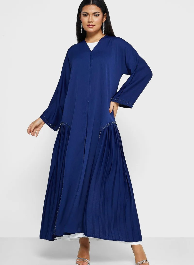 Khizana Side Pleat Detail Abaya With Sheila
