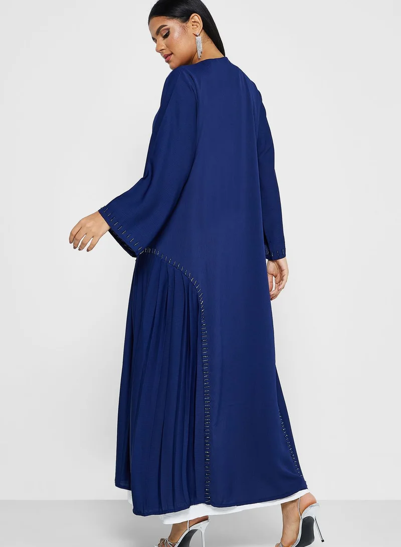 Khizana Side Pleat Detail Abaya With Sheila