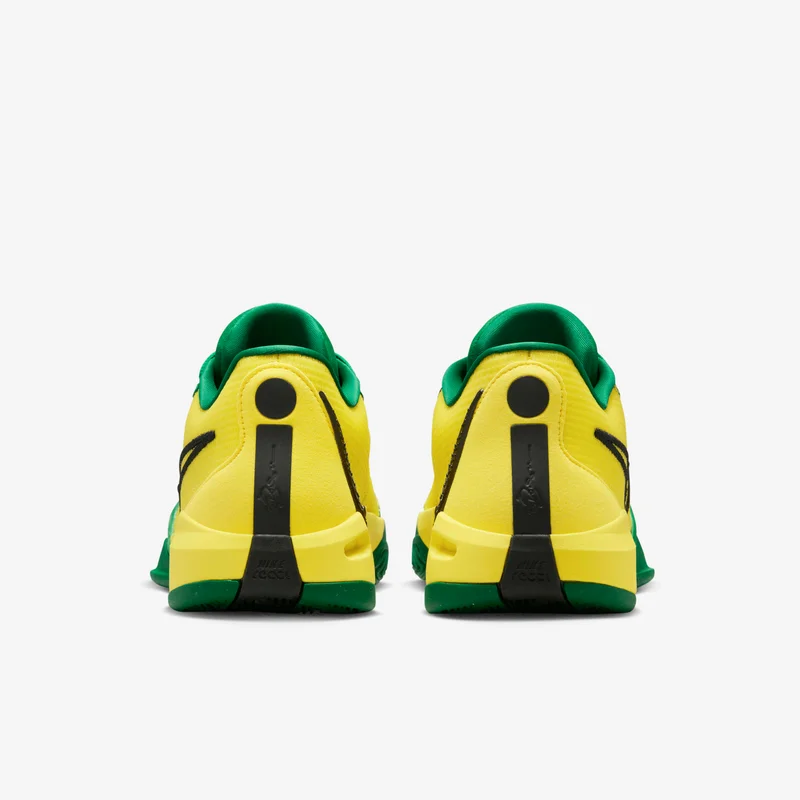Nike BKLYN's Finest' Basketball Shoes