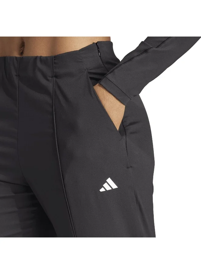 adidas بنطلون نسائي رياضي aeroready أساسي بتصميم بسيط وشعار منسوج